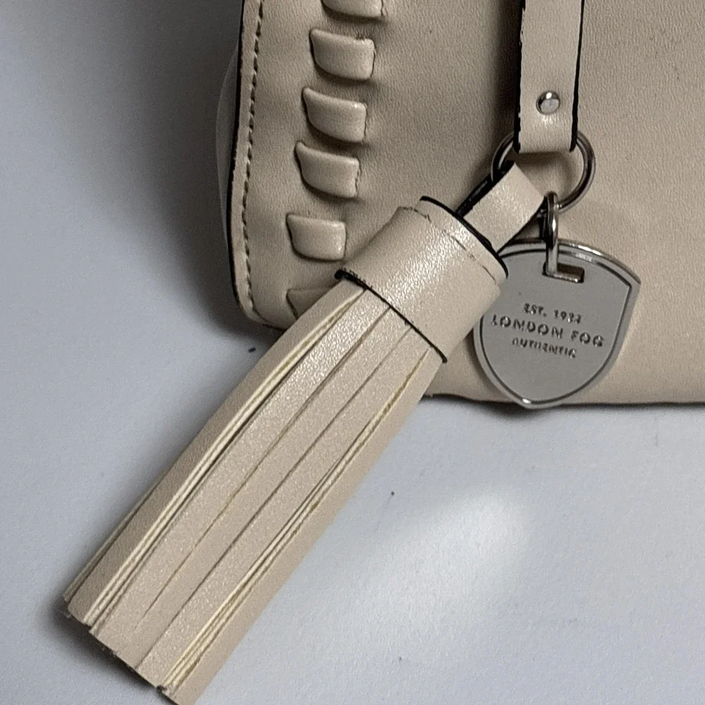 London Fog Satchel‎ Top Double Handle Bag Beige Faux Leather Tassel Purse Medium